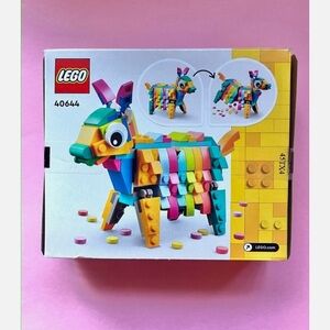 LEGO Colorful Piñata Building Set